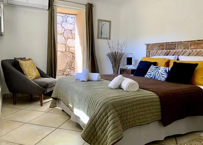 Aus Stein Concadoro By Interhome פורטו-וישיו