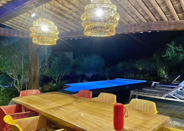 Aus Stein Concadoro By Interhome פורטו-וישיו